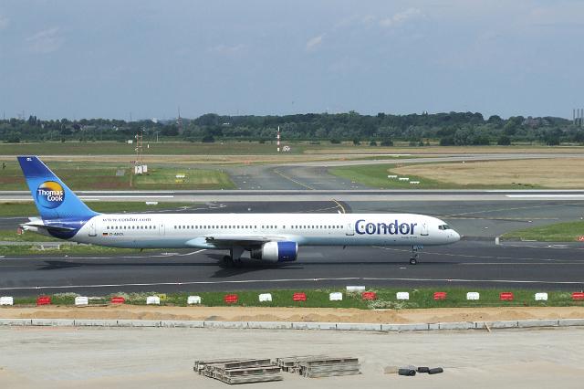 dscf1896.jpg - D-ABOL Condor / Thomas Cook Boeing 757-300