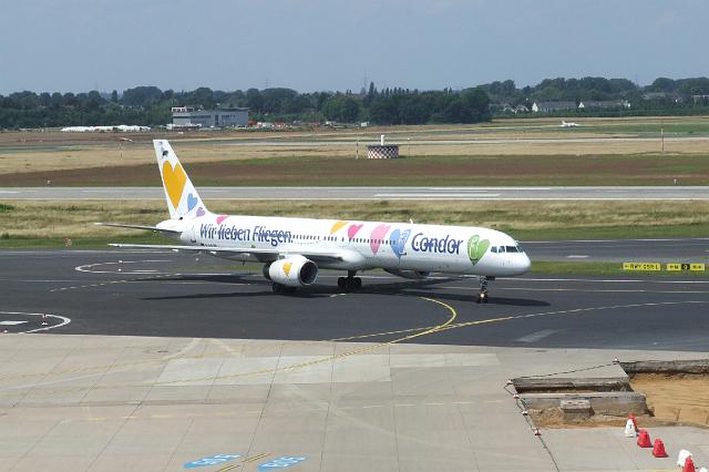 dscf1908.jpg - D-ABON Condor Boeing 757-330