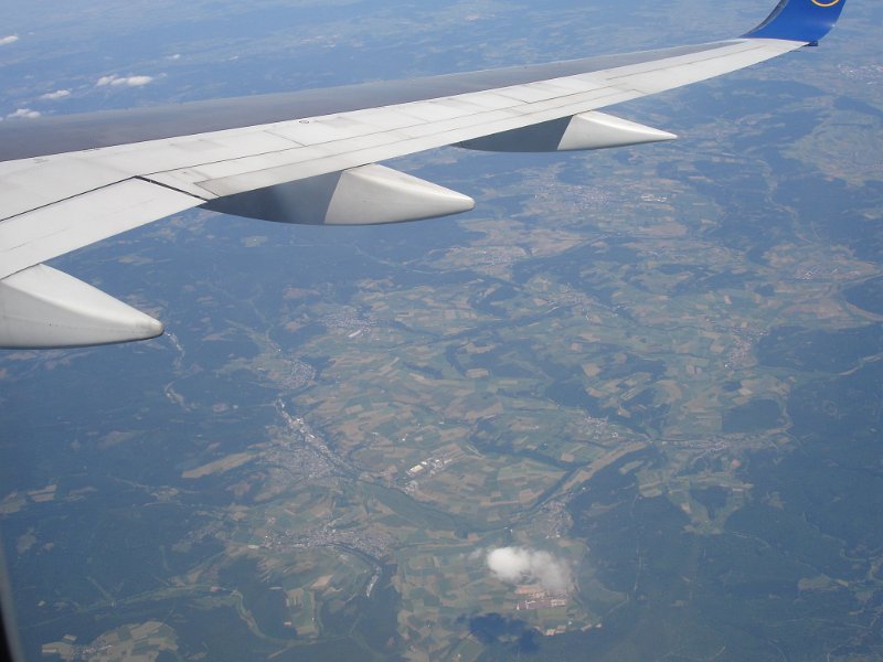dsc00811.jpg - Urlaub vorbei - Landeanflug auf Düsseldorf.